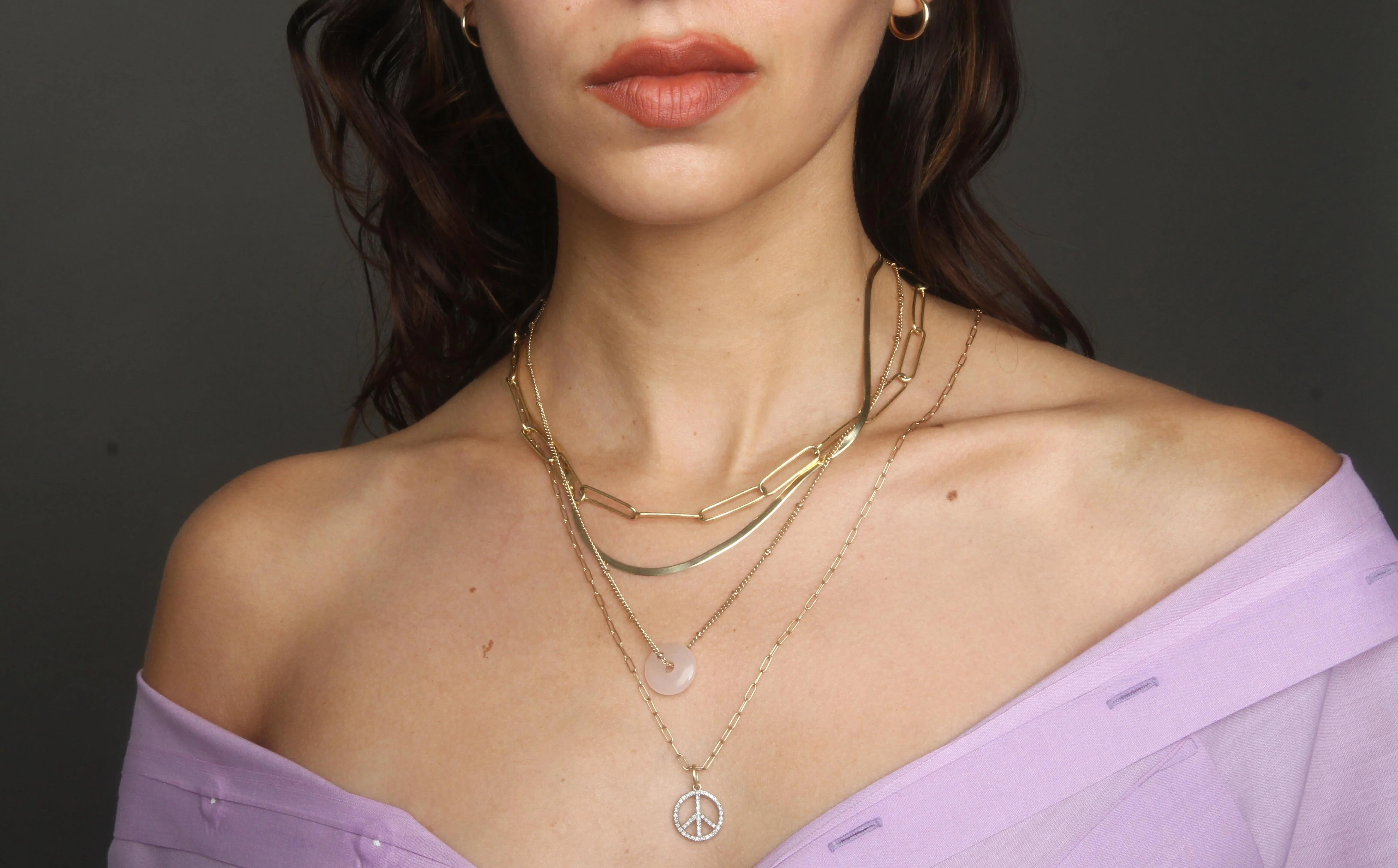 DIAMOND PEACE SIGN NECKLACE - Image 3